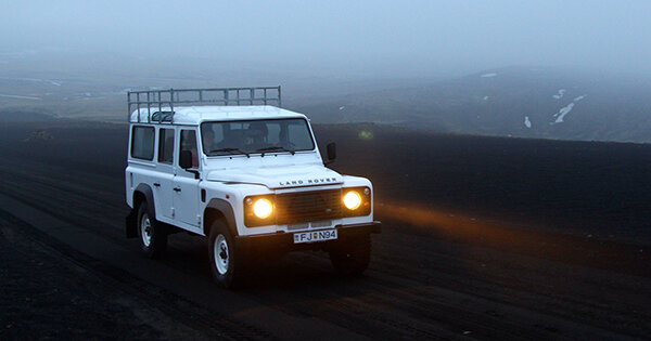 land-rover-defender-td5-white-sm3&#8211;4054