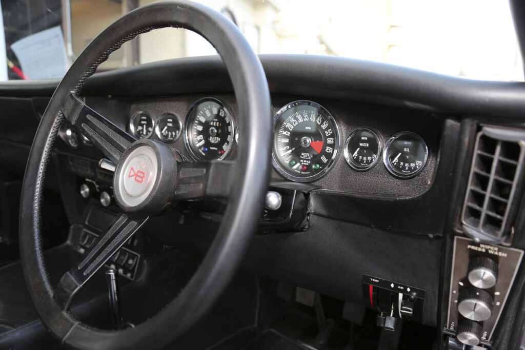 Aston Martin DBS dashboard