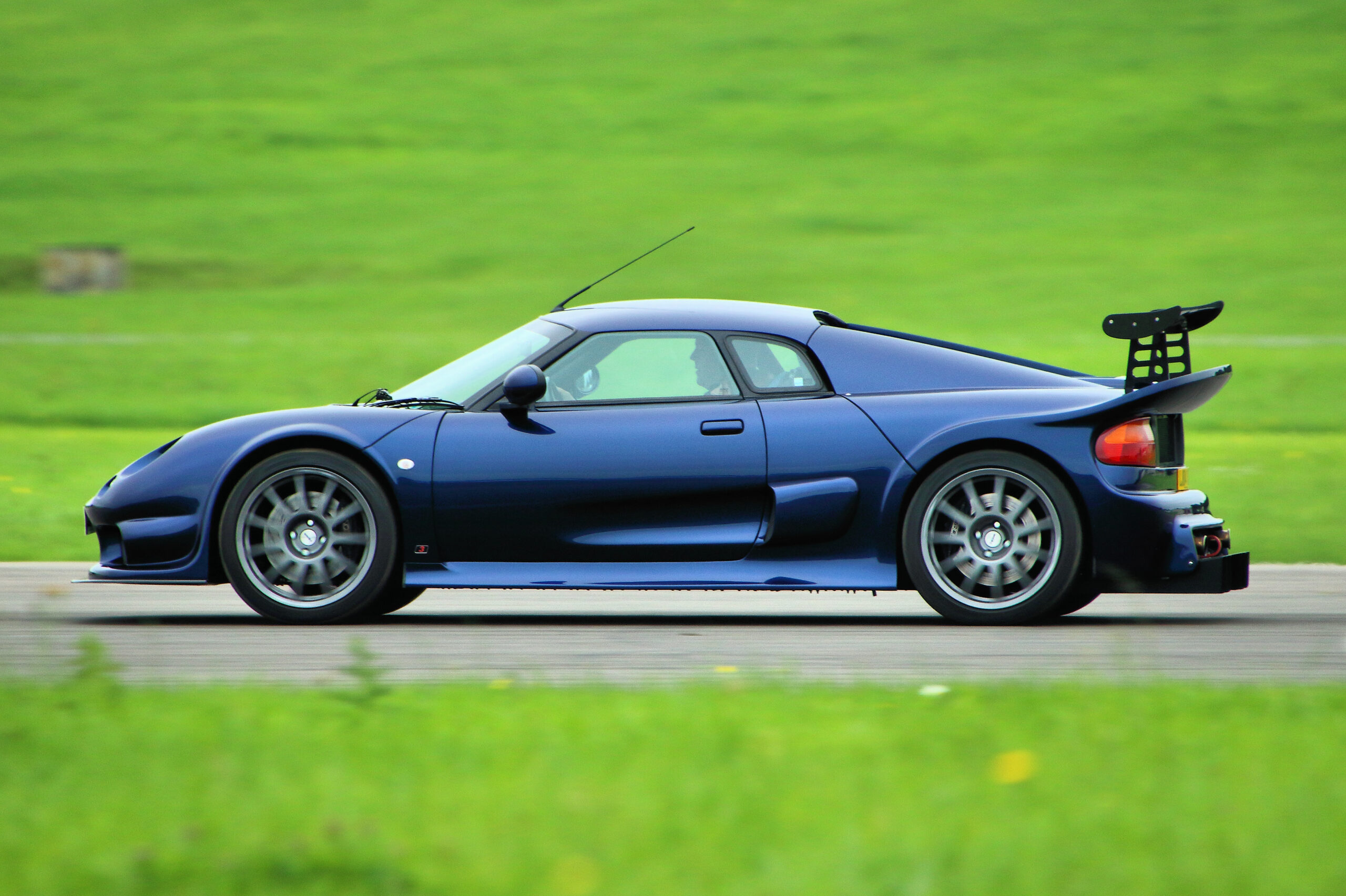 Noble M12 GT03 Supercar