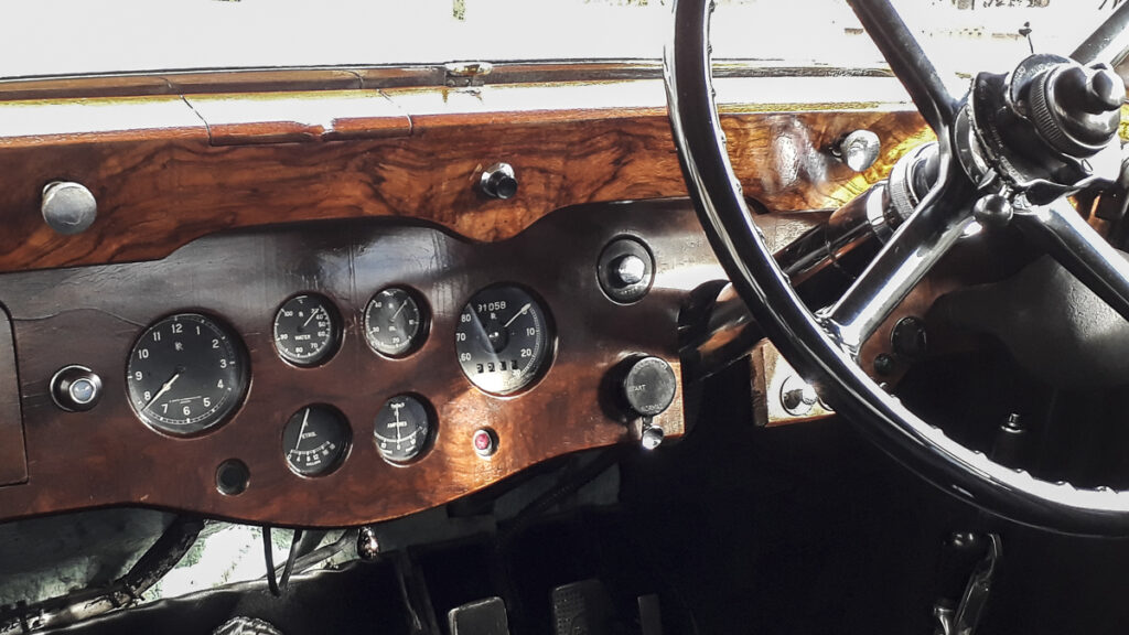 1936 Rolls-Royce 25/30 dashboard